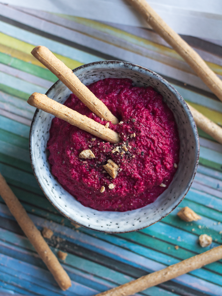 Rote-Bete-Meerrettich-Streich