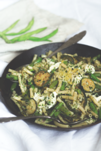 Sommer-Zucchini-Pastasalat