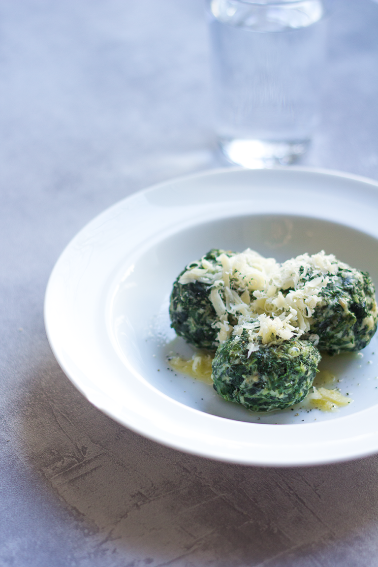 Südtiroler Spinatknödel