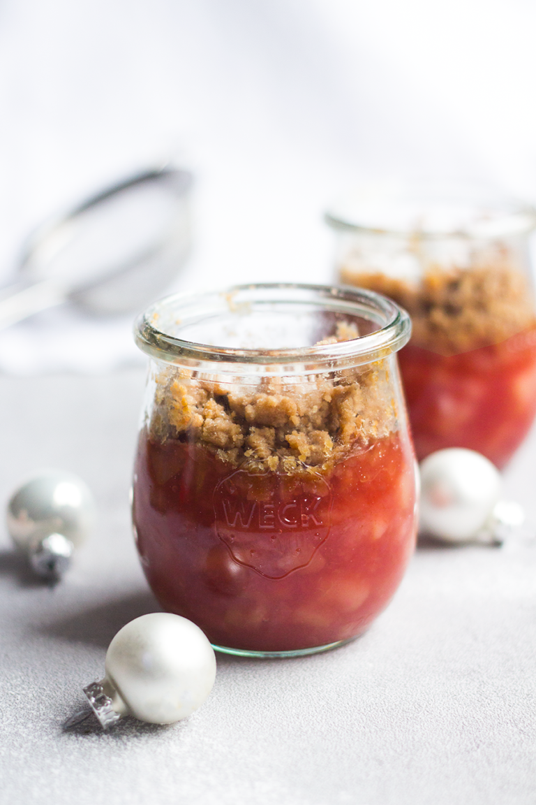 Festliches Weihnachtscrumble (vegan)